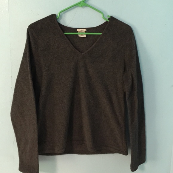Grey Old Navy V-Neck Sweater