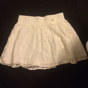 Aeropostale white skirt
