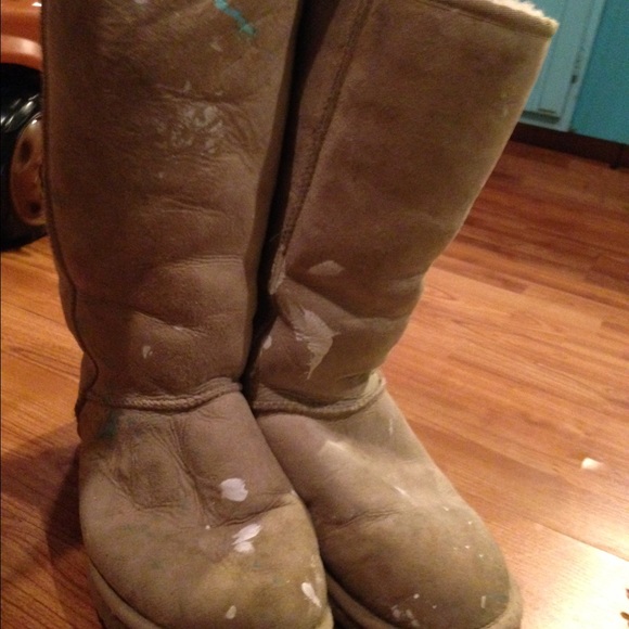PRELOVED UGGS