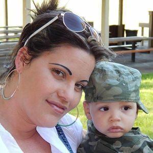 Meet your Posher, Yaquelin