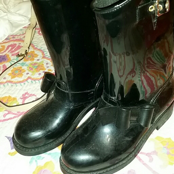 AUTHENTIC Valentino rainboots