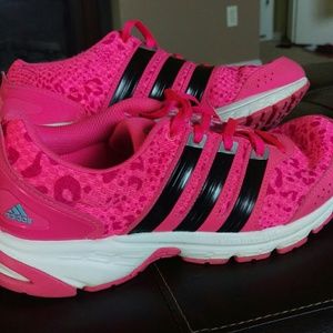 Hot pink leopard adiads