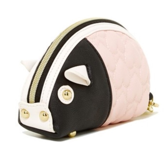 Betsey Johnson Handbags - 🐷 Betsey Johnson Quilted Pig Wristlet 🐷