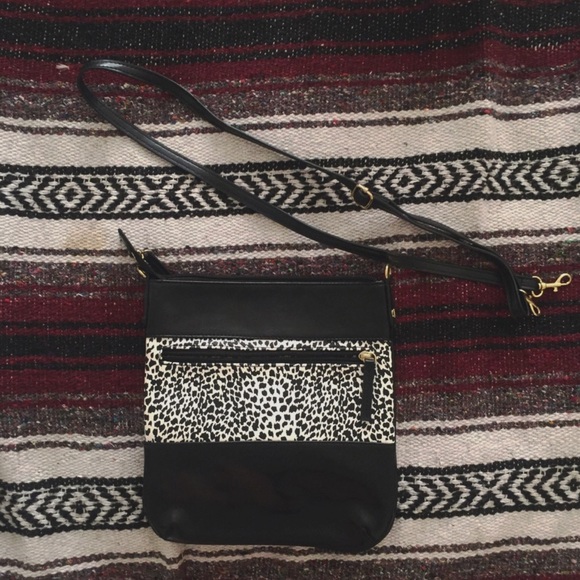 CrossBody