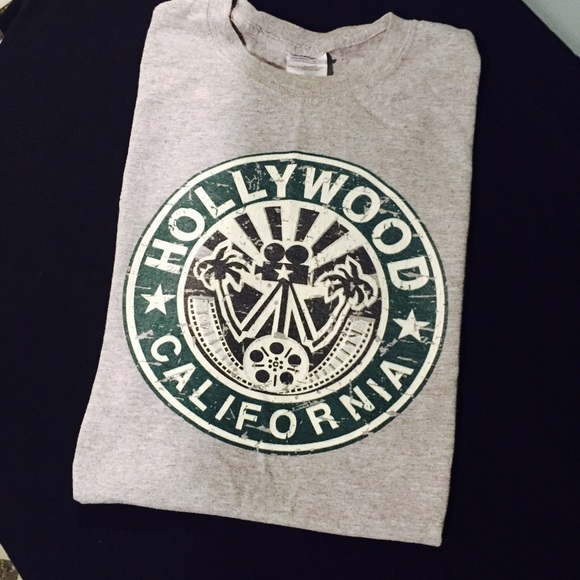 Tops - CALI TEE 💚 OFFERS WELCOME