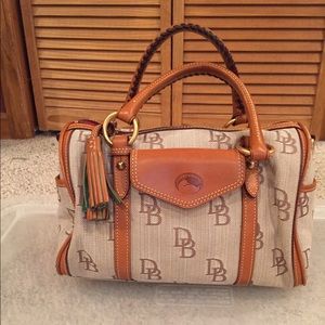 Dooney and Bourke handbag