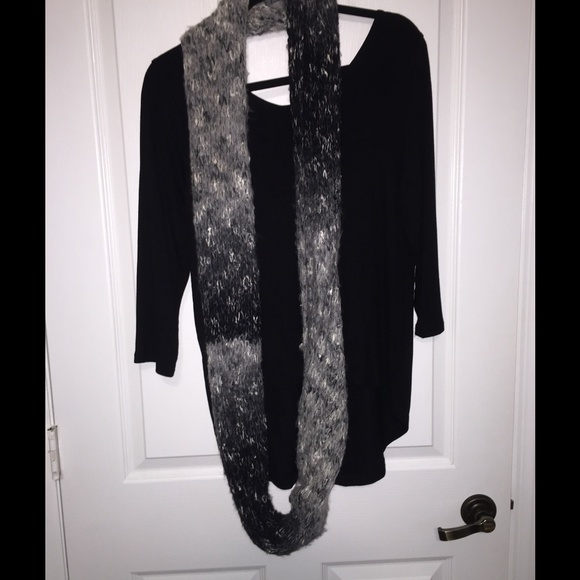 Infinity Scarf. - Picture 2 of 3