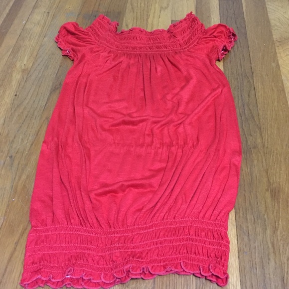 Coral ruffle top.