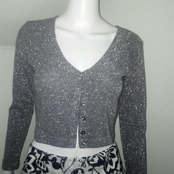 International Moda  short dressy sweater