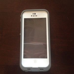 iPhone 5c LIFEPROOF Case