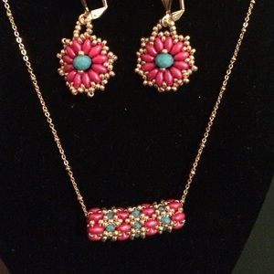 Necklace set