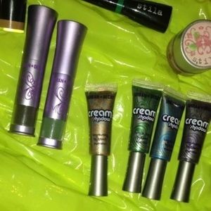 Urban decay + Stila bundle
