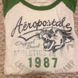 Aeropostale quarter sleeve baseball t