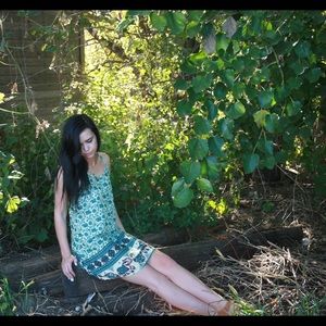 Elephant Aztec dress💛