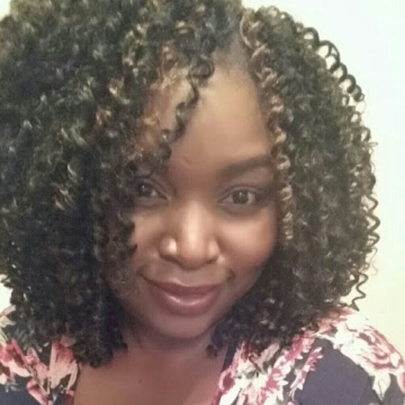 Meet your Posher, Vidah