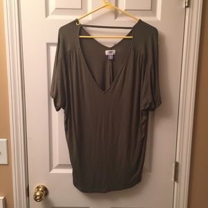 Old Navy Olive top worn once