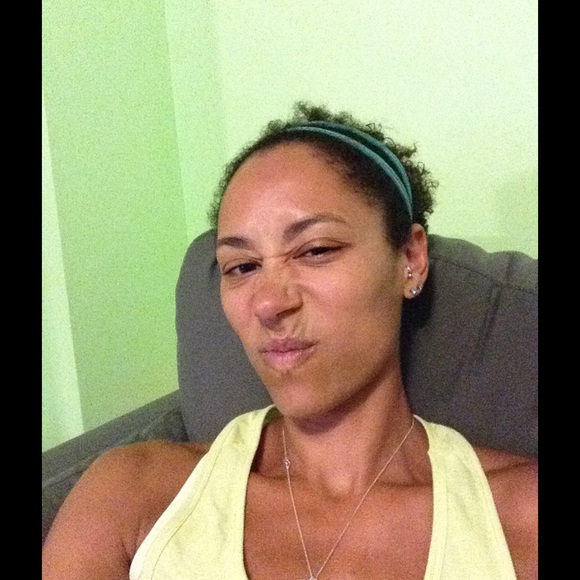 Meet your Posher, Rebecca - Picture 1 of 1