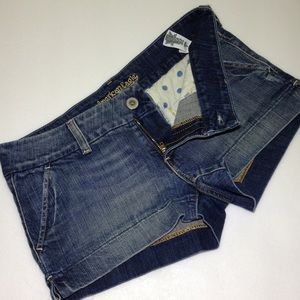 American eagl shorts size 8