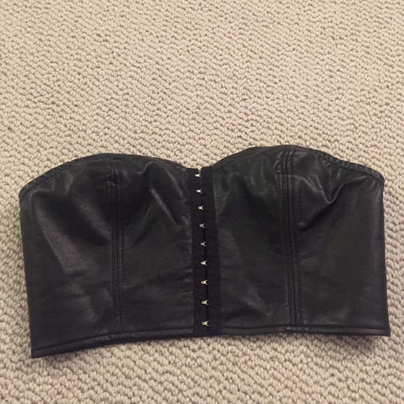 Faux leather Sweetheart Crop Tube top