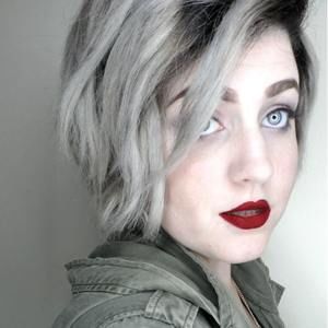 Meet your Posher, Tessa