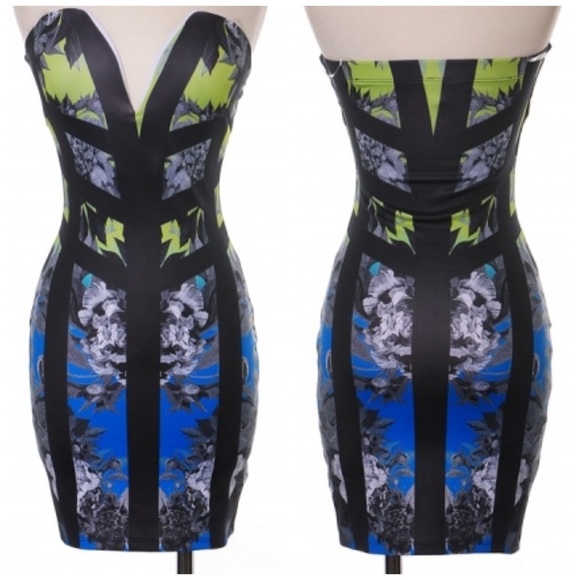 Summer Splash Strapless Dress S-M-L