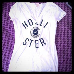 Hollister T-shirt