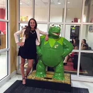 Meet your Posher, Cara