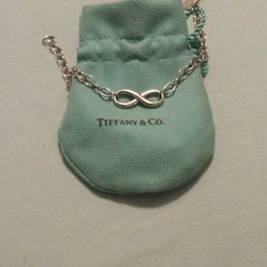 Authentic Tiffany Infinity bracelet with pouch