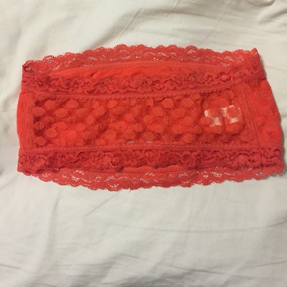 Bralette - Picture 2 of 3