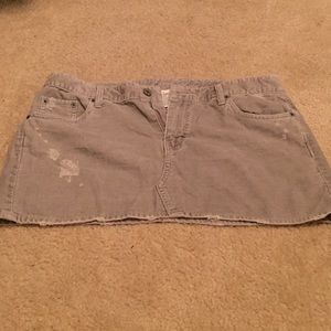 Light ripped rigged skirt!!