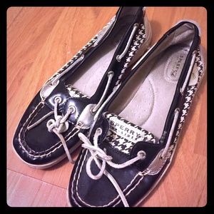 Sperry Top - Sider