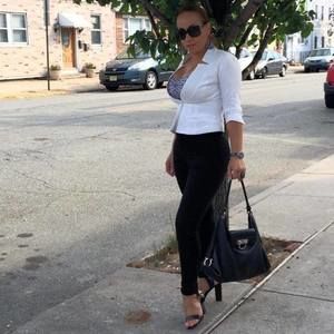 Meet your Posher, Oneida