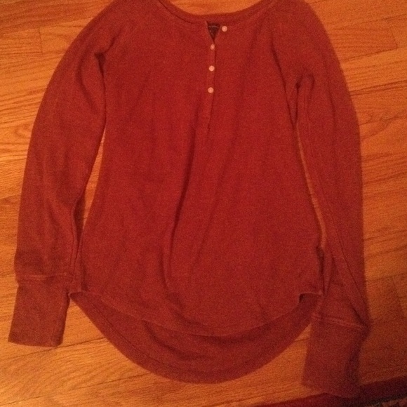 Brick red top - Picture 1 of 3