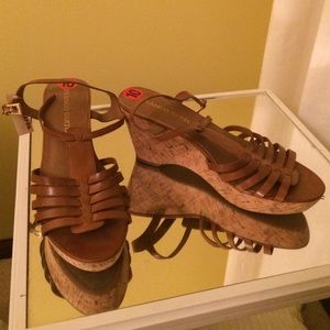 NEW Franco Sarto Brown Wedge Sandals ☺️💜
