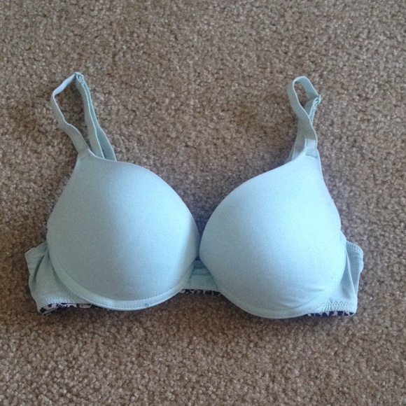 Victoria's Secret light turquoise bra