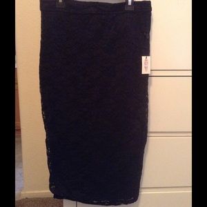 Black lace pencil skirt