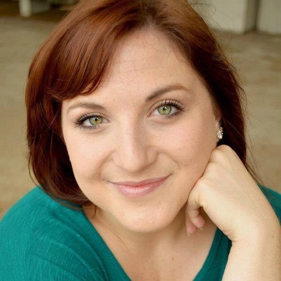 Meet your Posher, Kaitlyn