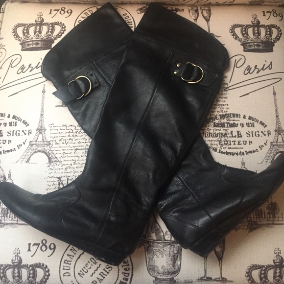 Jessica Simpson Shoes - Leather boots