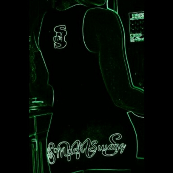 Meet your Posher, Holly