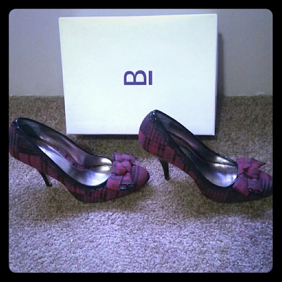 Bakers red & black heels