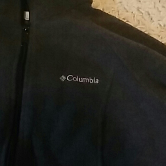 Columbia zip up jacket