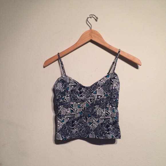 Tribal crop top - Picture 1 of 1