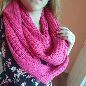 Infinity scarf