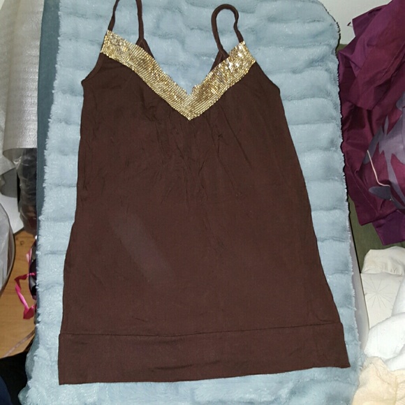 Tank top with gold accent