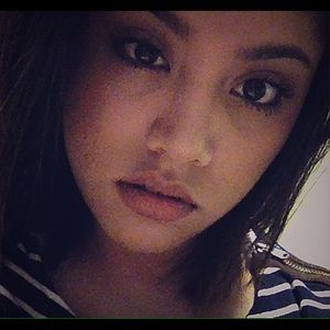 Meet your Posher, Isamar