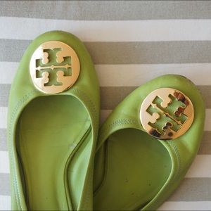 🚨SALE🚨 Tory Burch Revas Lime Green - Size 9