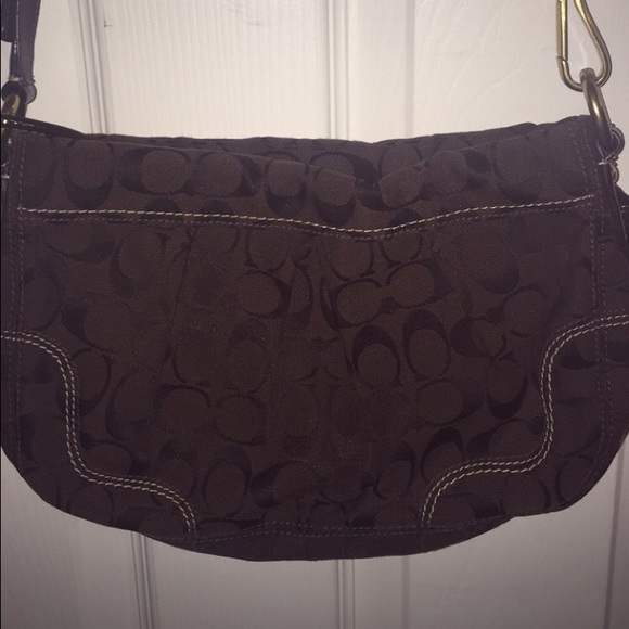 Authentic Coach Medium Size Shoulder Purse