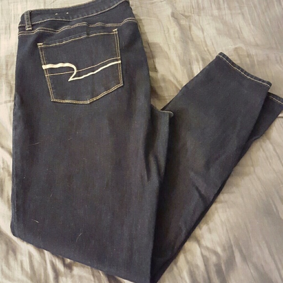 NWOT American eagle skinny jeans