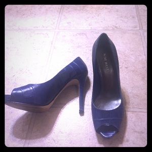 Royal blue pumps