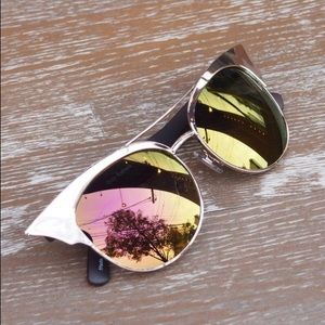 Quay Zig Sunglasses